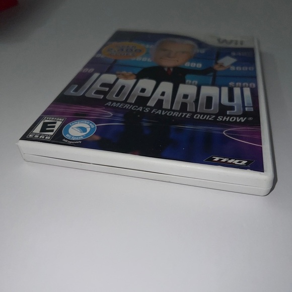 Jeopardy (Nintendo Wii, 2010) Disc & Case * TESTED * - Picture 5 of 10